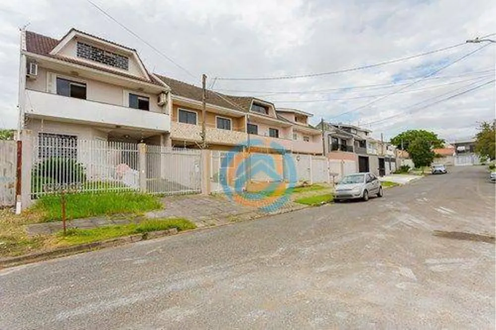 Sobrado, 3 quartos, 221 m² - Foto 1