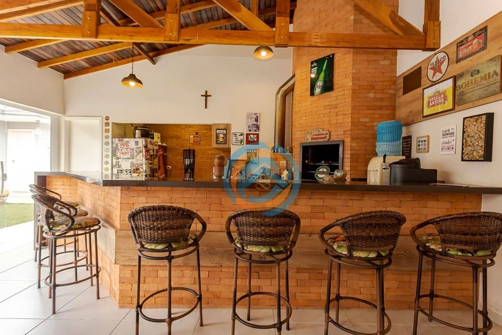 Casa, 4 quartos, 240 m² - Foto 12