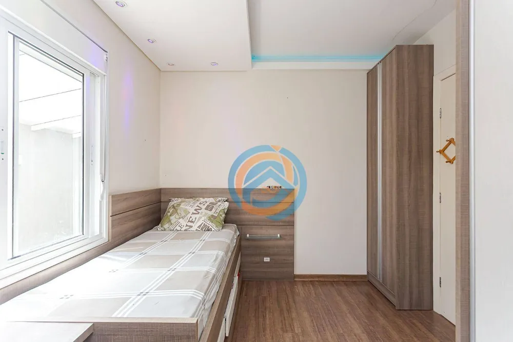 Casa, 4 quartos, 240 m² - Foto 2