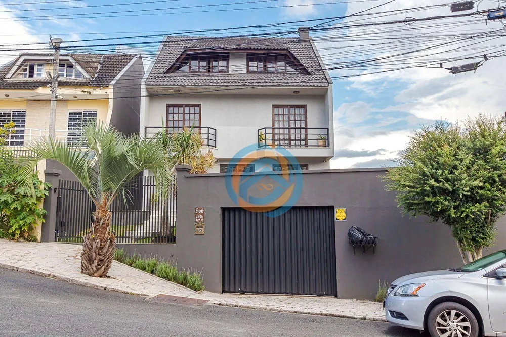 Sobrado, 6 quartos, 352 m² - Foto 1