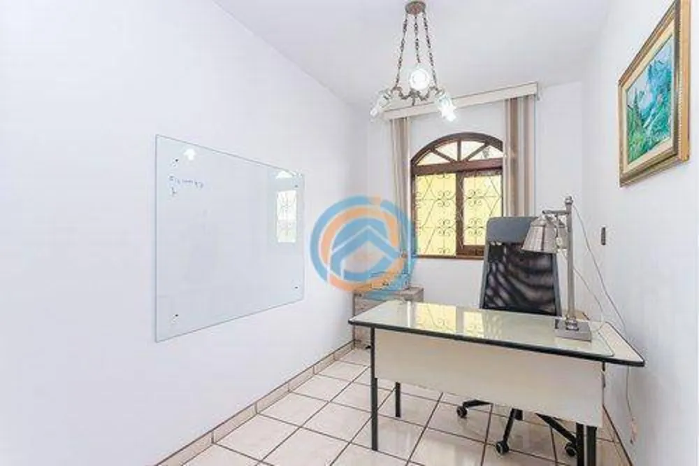 Sobrado, 5 quartos, 374 m² - Foto 2