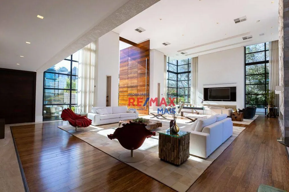 Casa, 5 quartos, 1230 m² - Foto 4