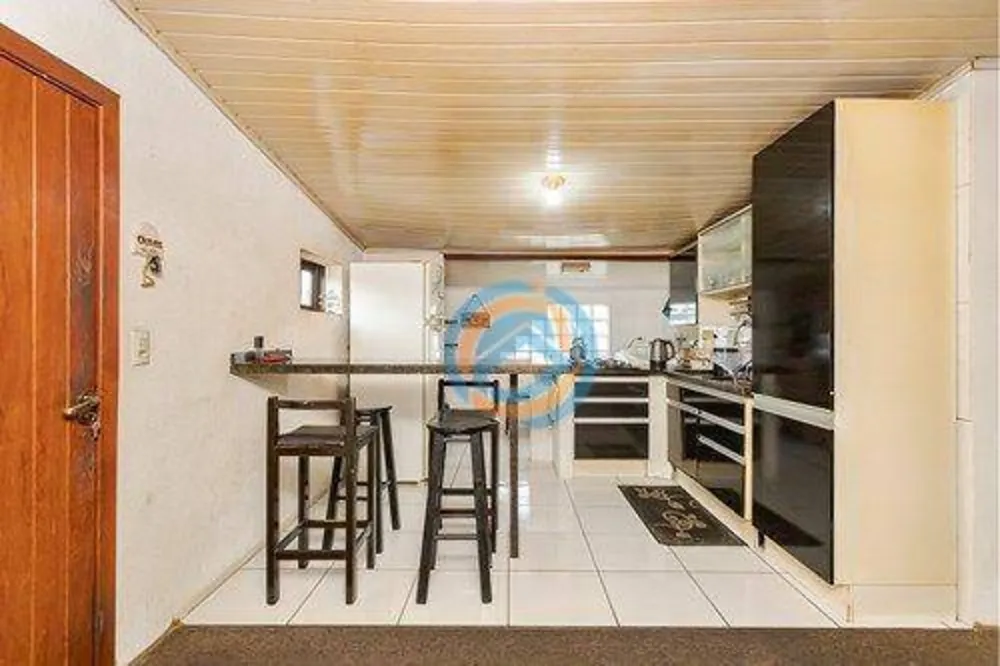 Sobrado, 5 quartos, 179 m² - Foto 1