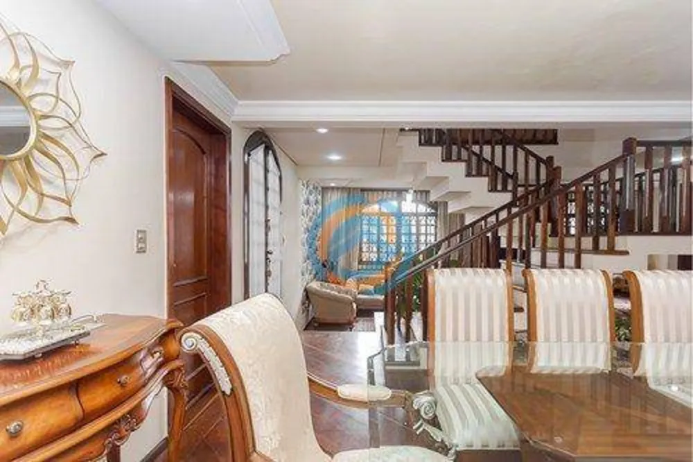 Sobrado, 4 quartos, 298 m² - Foto 1