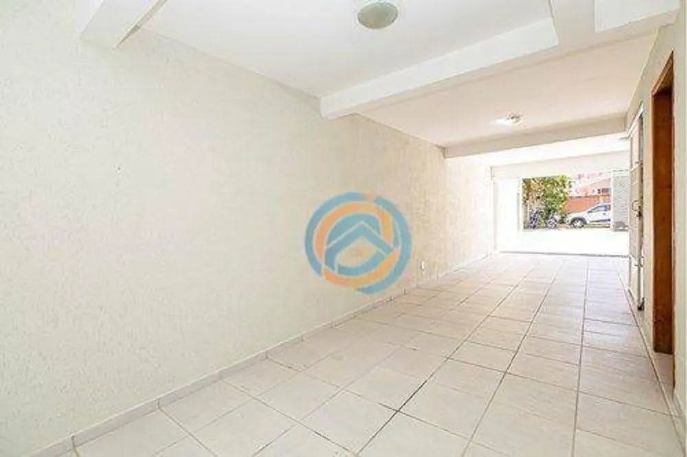 Sobrado, 3 quartos, 213 m² - Foto 1