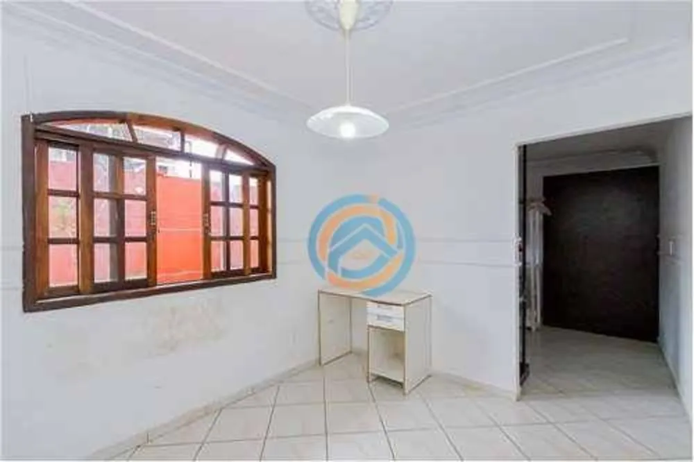 Sobrado, 5 quartos, 220 m² - Foto 2