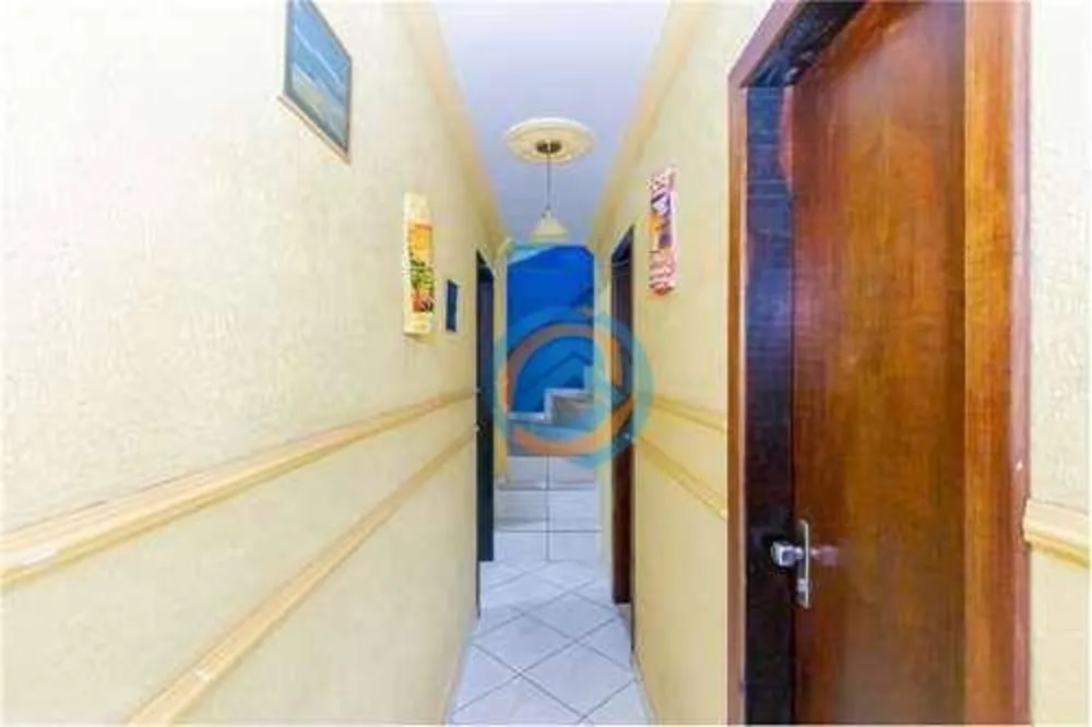 Sobrado, 5 quartos, 220 m² - Foto 3