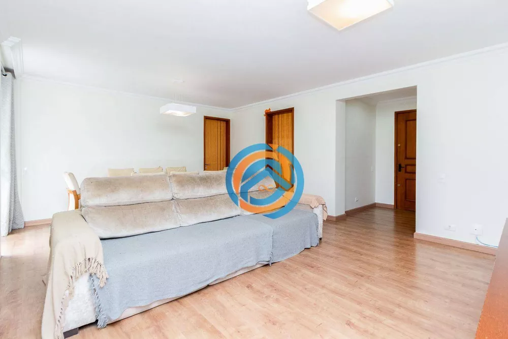 Apartamento à venda com 3 quartos, 147m² - Foto 3