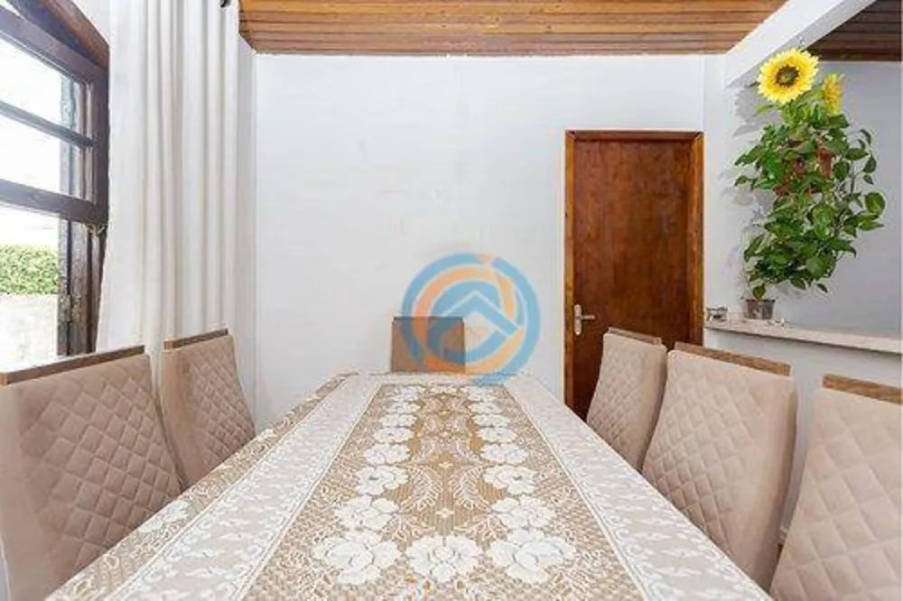 Casa, 5 quartos, 260 m² - Foto 11
