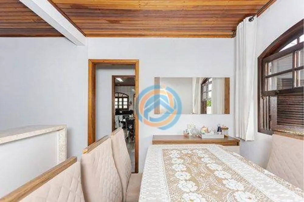Casa, 5 quartos, 260 m² - Foto 10