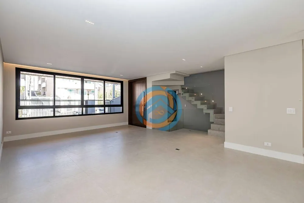 Sobrado, 295 m² - Foto 2