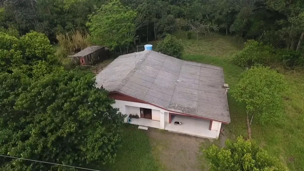 Fazenda à venda com 3 quartos, 1m² - Foto 2