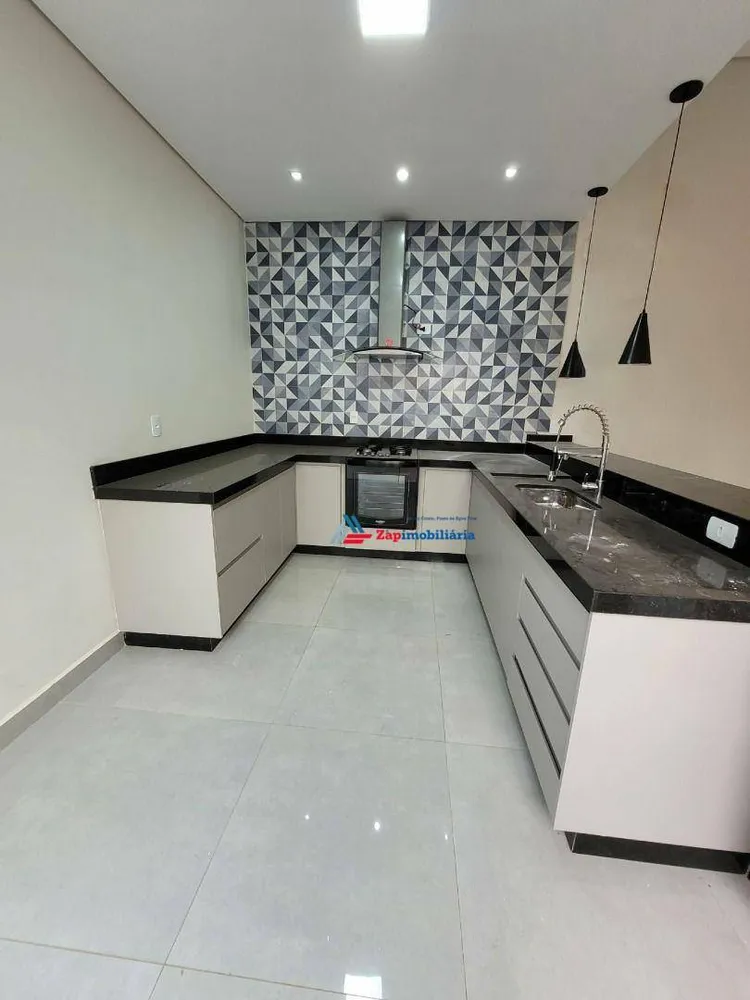 Casa, 3 quartos, 119 m² - Foto 2
