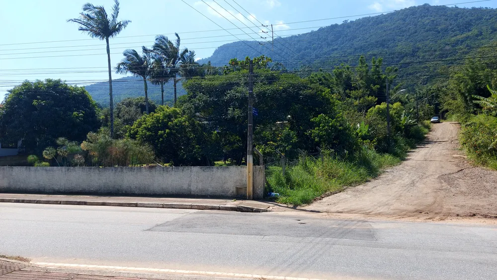 Terreno, 2300 m² - Foto 1