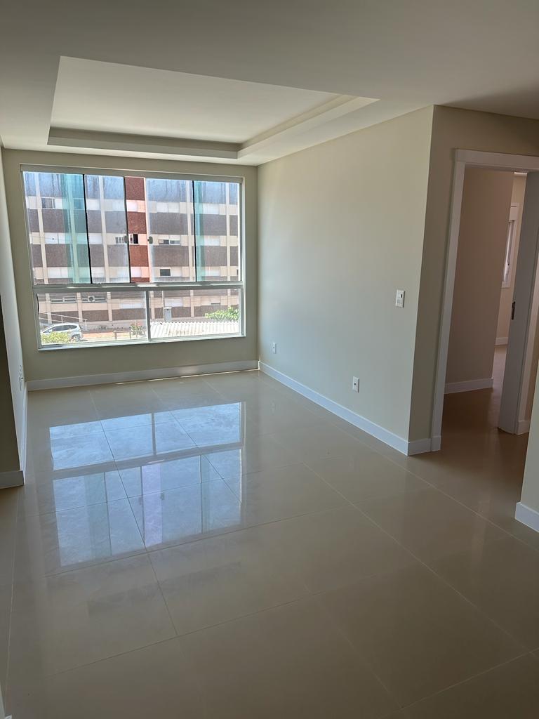 Apartamento à venda com 2 quartos, 42m² - Foto 4