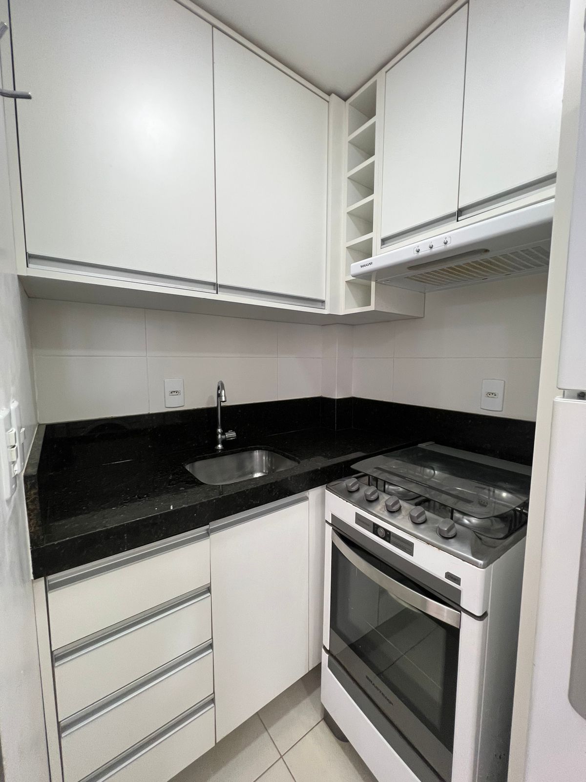 Apartamento à venda com 1 quarto, 55m² - Foto 12