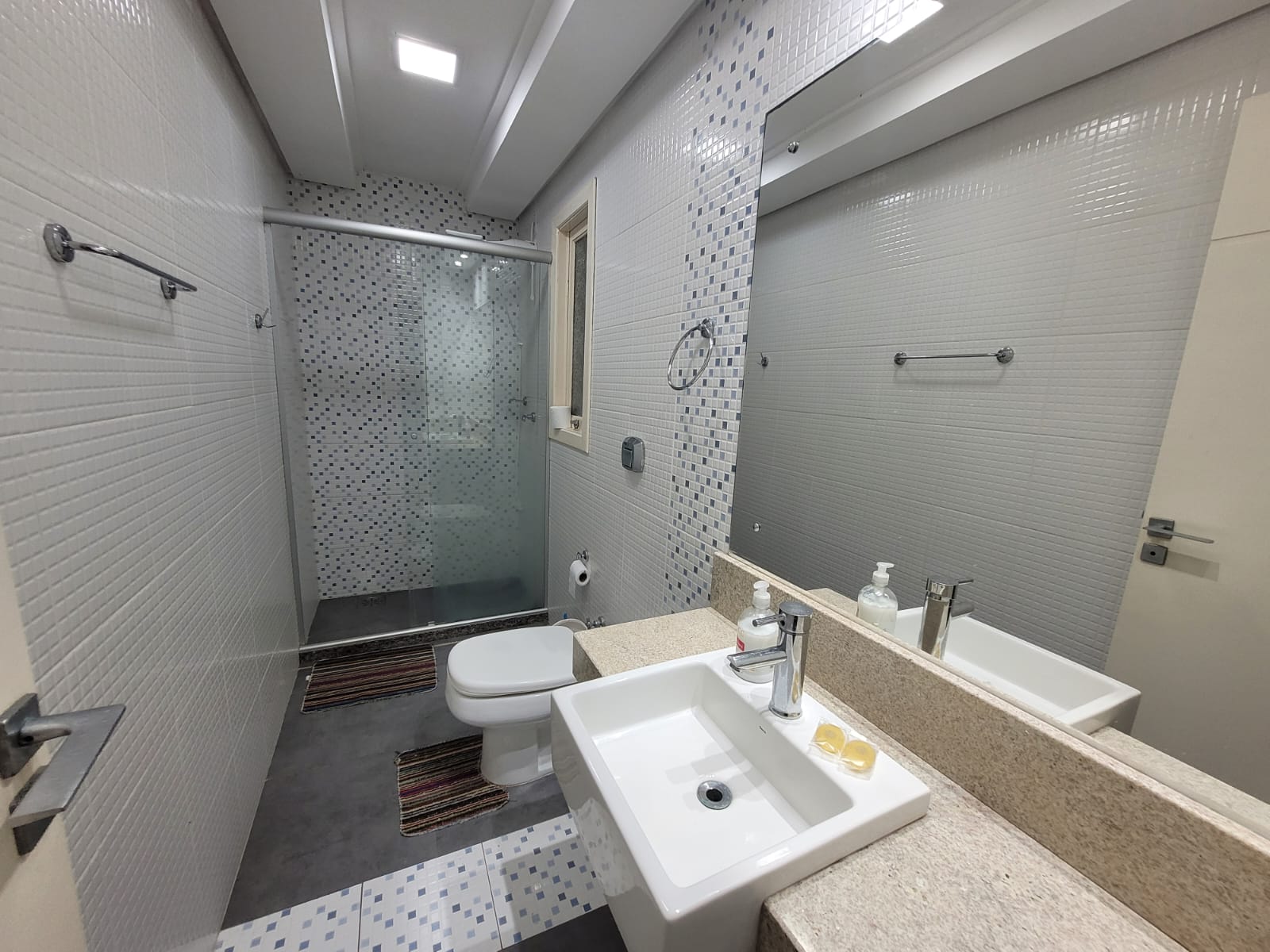 Apartamento à venda com 4 quartos, 140m² - Foto 16