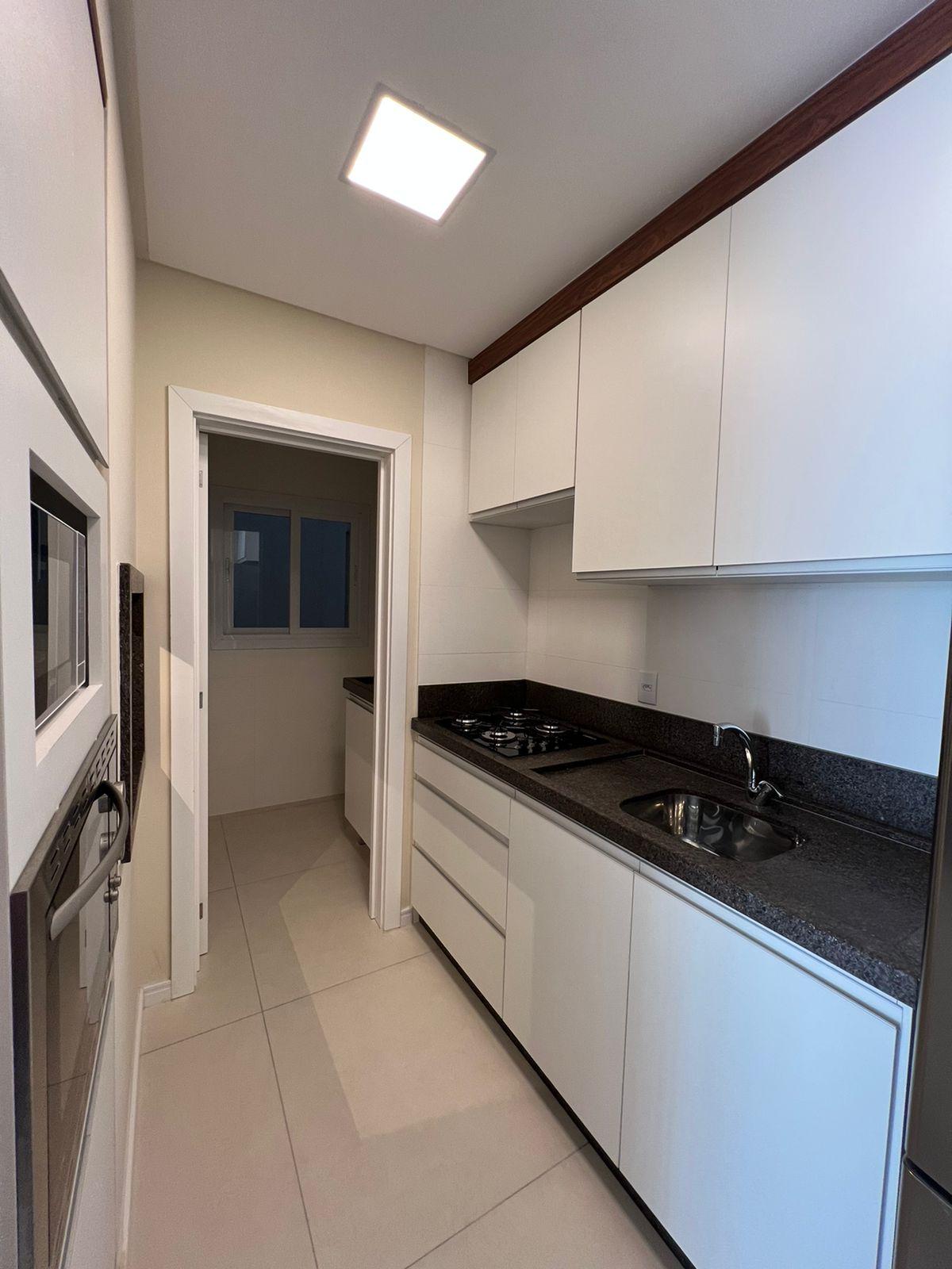 Apartamento à venda com 2 quartos, 70m² - Foto 14