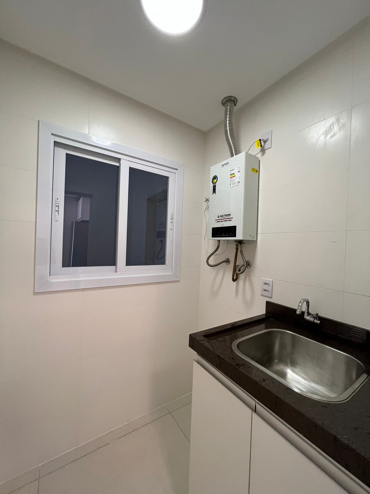 Apartamento à venda com 2 quartos, 70m² - Foto 15