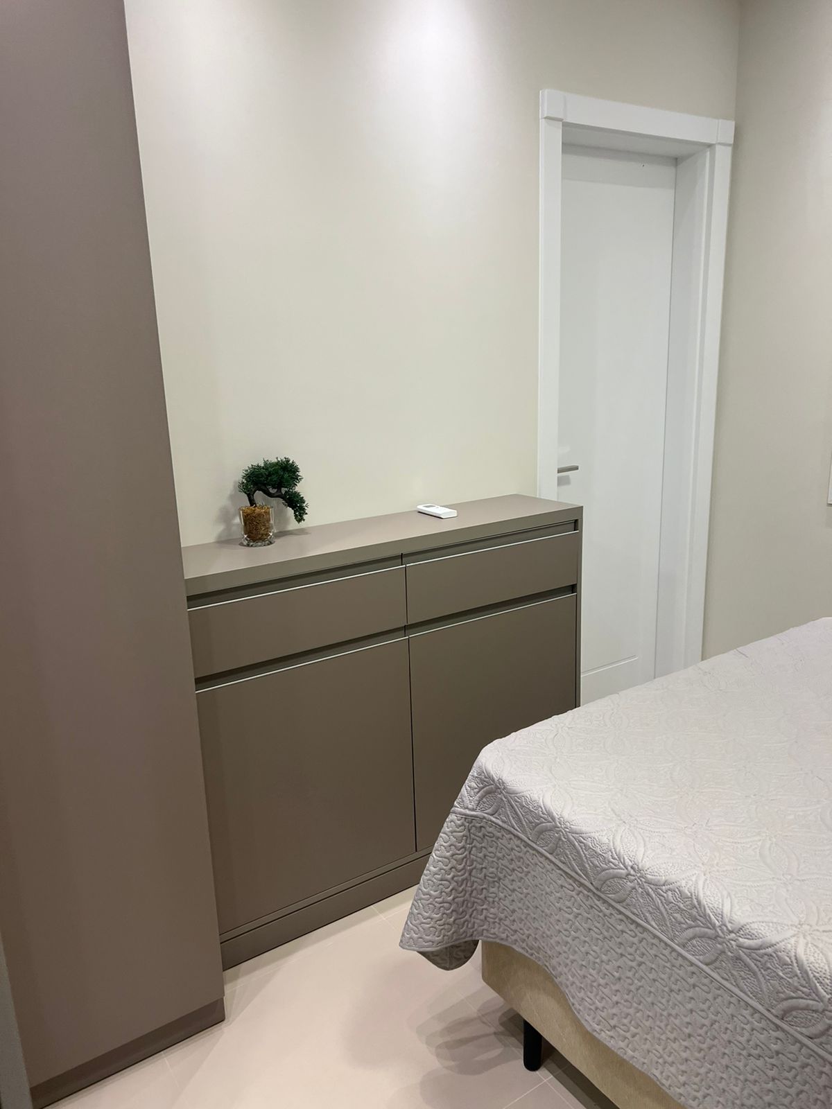 Apartamento à venda com 2 quartos, 77m² - Foto 13