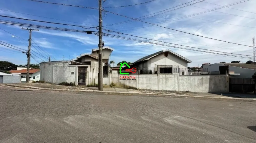 Casa, 3 quartos, 211 m² - Foto 1