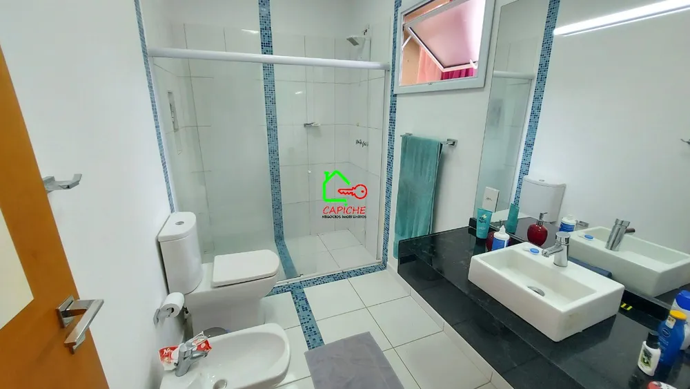 Casa de Condomínio, 4 quartos - Foto 1