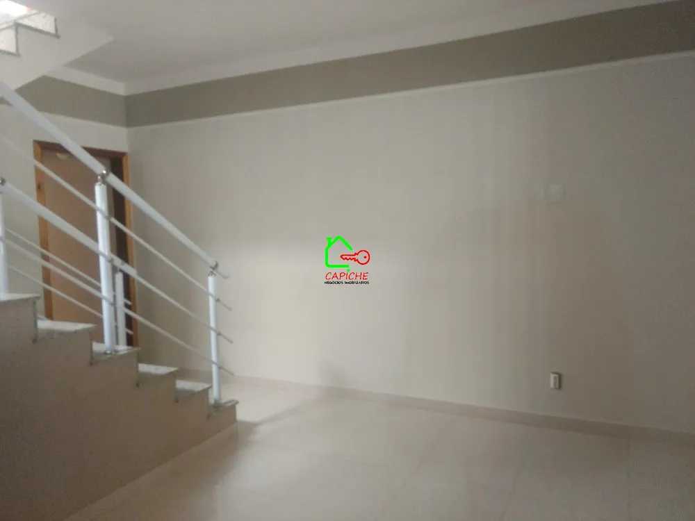 Casa, 3 quartos, 180 m² - Foto 2