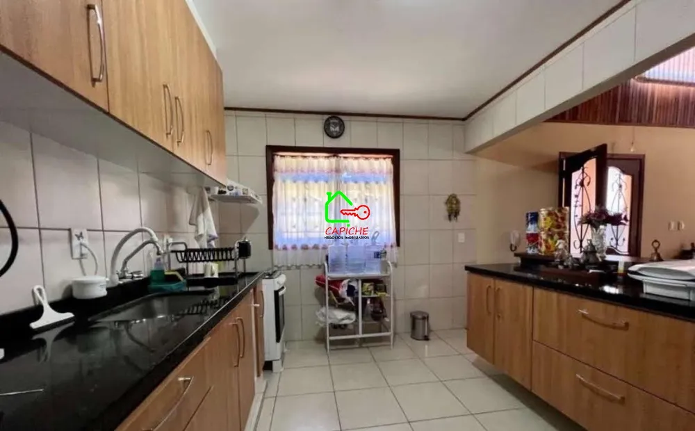 Casa, 3 quartos, 263 m² - Foto 7