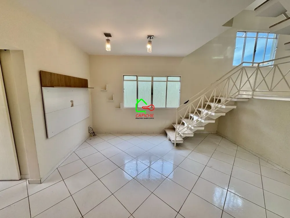 Casa, 3 quartos - Foto 2