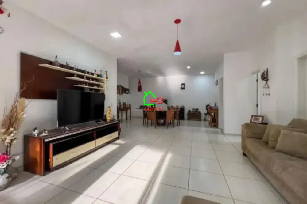 Casa, 7 quartos, 280 m² - Foto 11