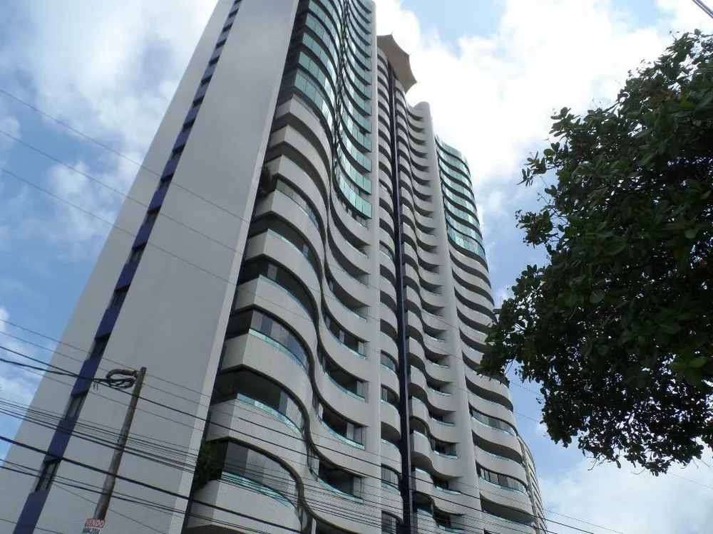 Apartamento, 3 quartos, 240 m² - Foto 2