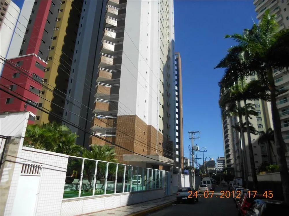 Apartamento, 4 quartos, 204 m² - Foto 2