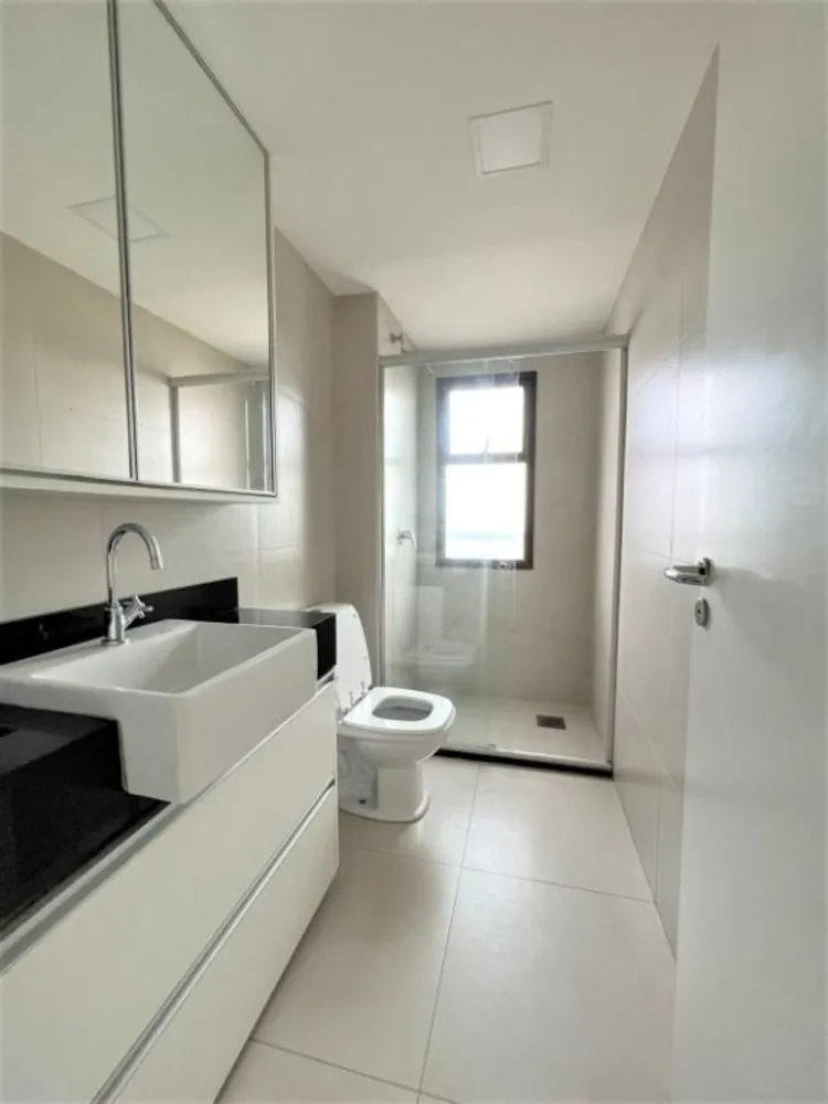 Apartamento, 4 quartos, 259 m² - Foto 2