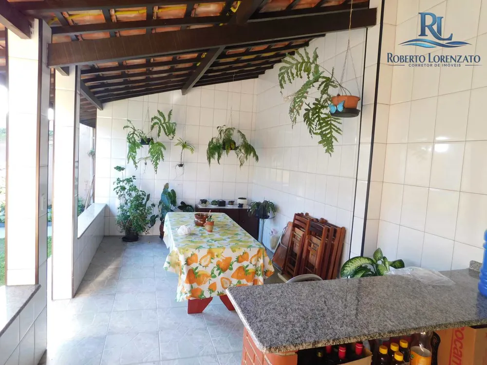 Casa, 5 quartos, 174 m² - Foto 1