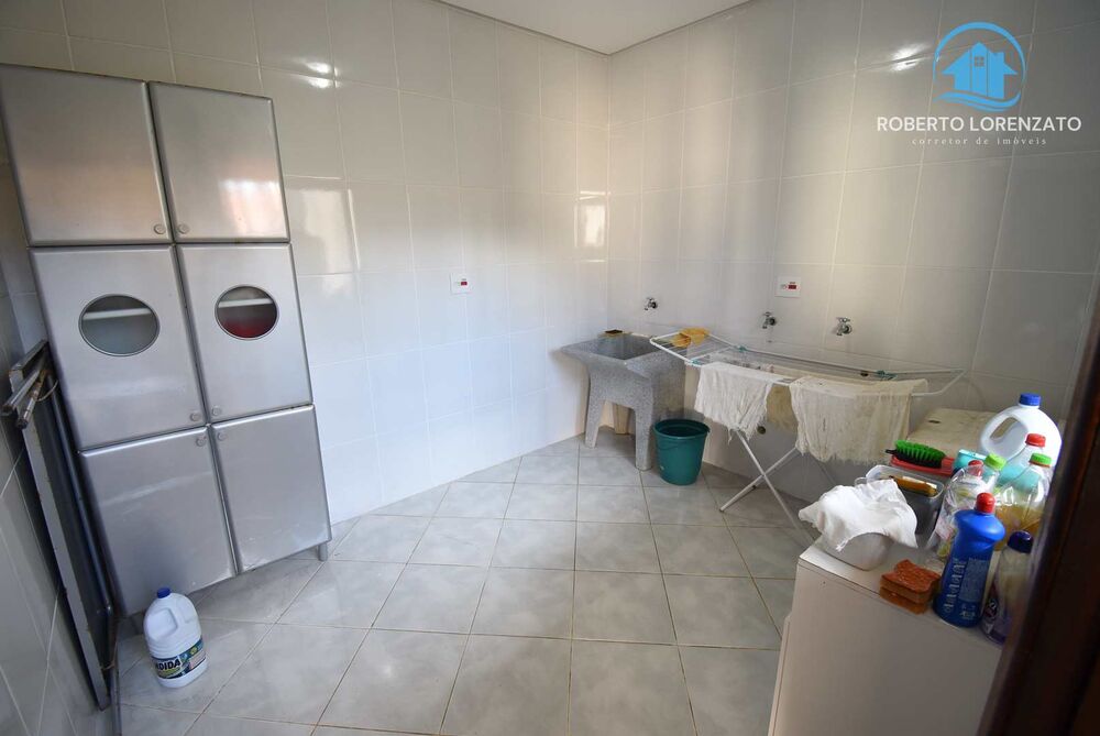 Casa, 4 quartos, 245 m² - Foto 9
