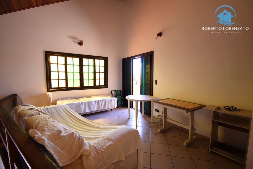 Casa, 3 quartos, 230 m² - Foto 2