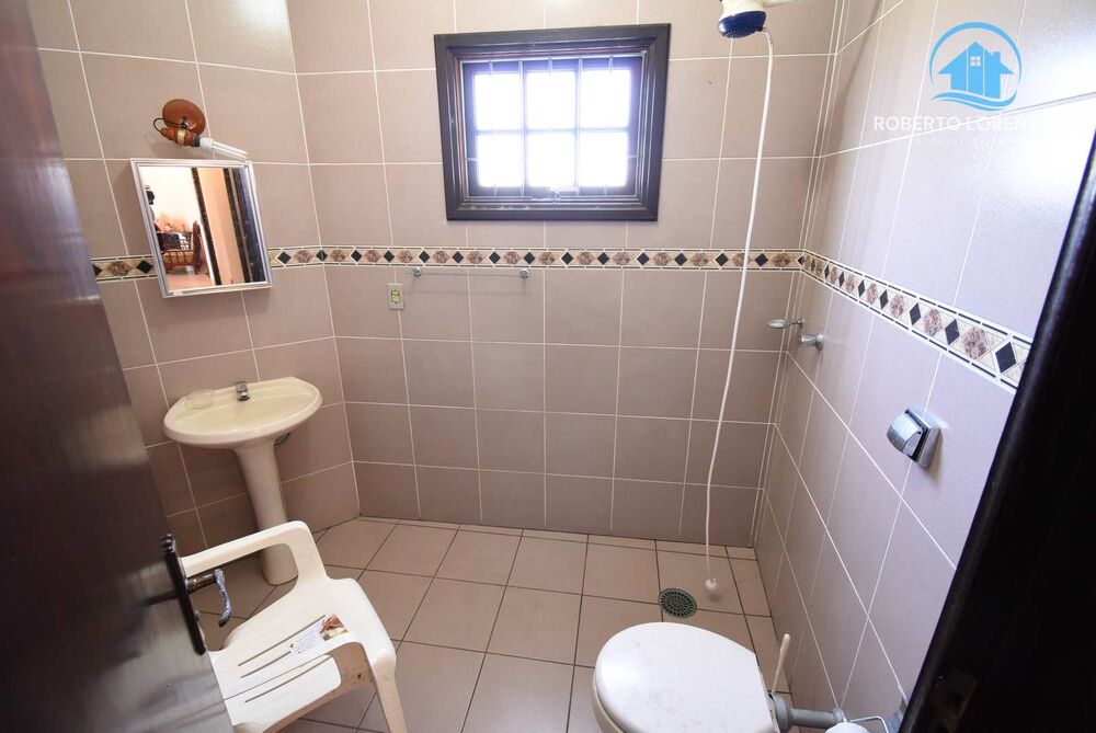 Casa, 3 quartos, 230 m² - Foto 3