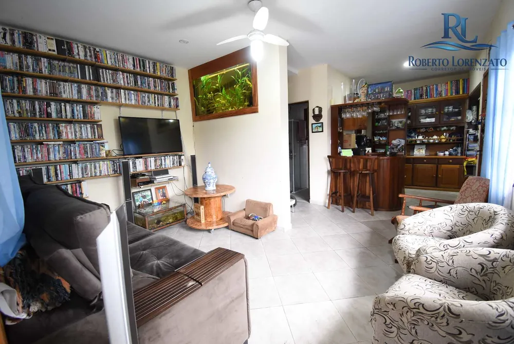 Casa, 5 quartos, 178 m² - Foto 2