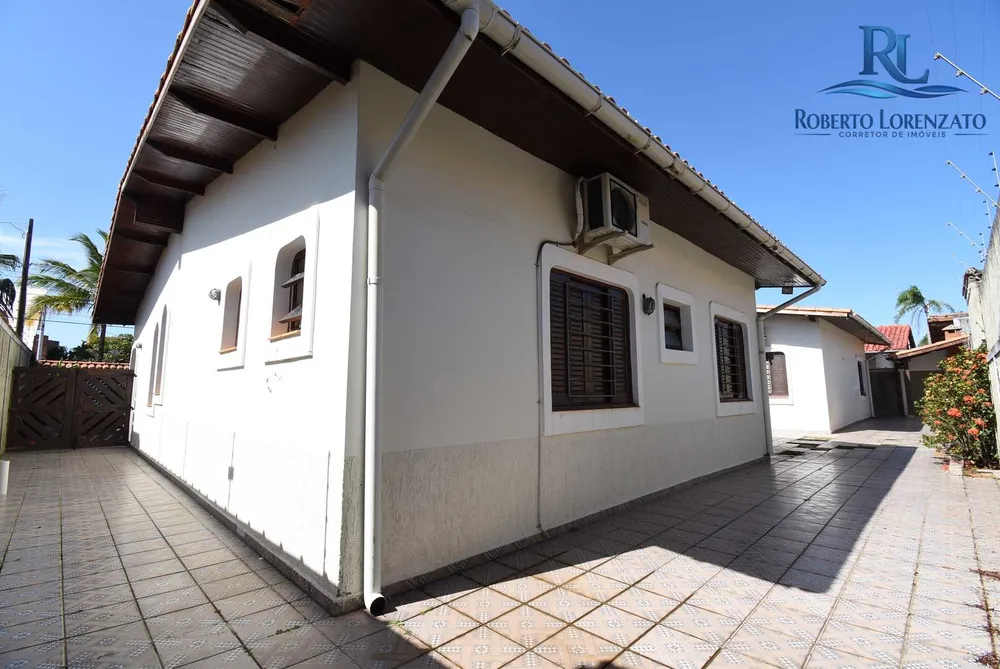 Casa, 5 quartos, 209 m² - Foto 4