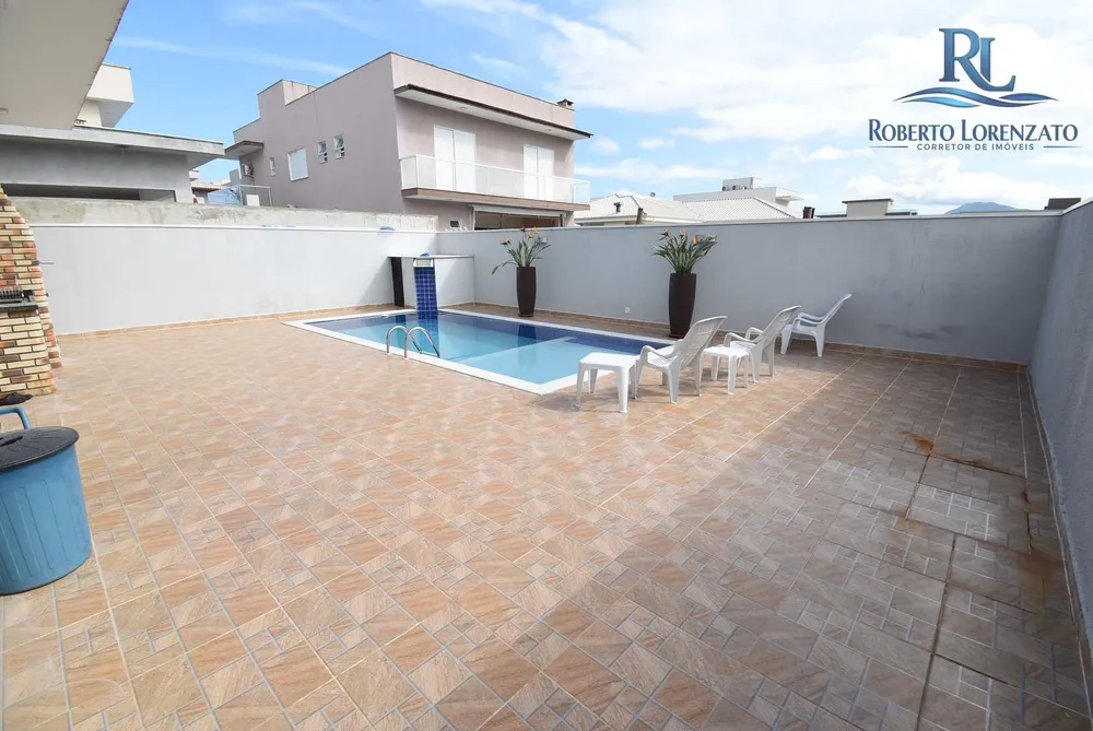 Casa, 4 quartos, 195 m² - Foto 1