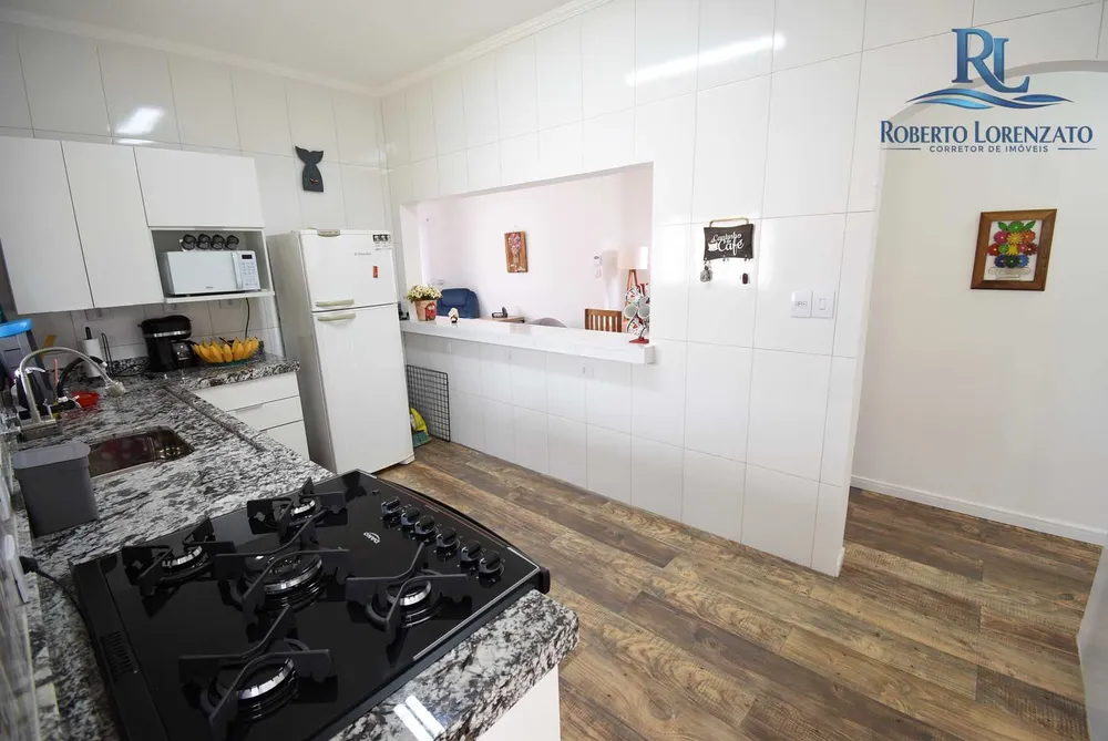 Casa, 3 quartos, 201 m² - Foto 2