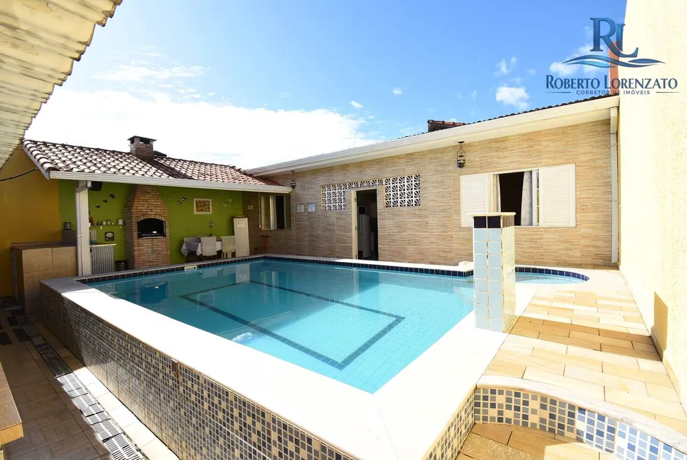 Casa, 4 quartos, 130 m² - Foto 1