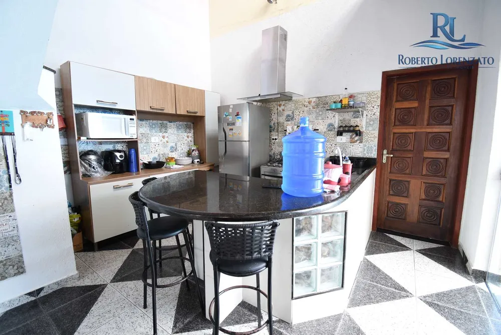 Casa, 4 quartos, 275 m² - Foto 2