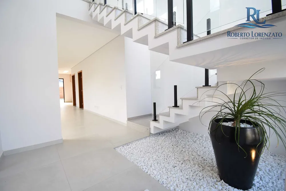 Casa, 4 quartos, 206 m² - Foto 4