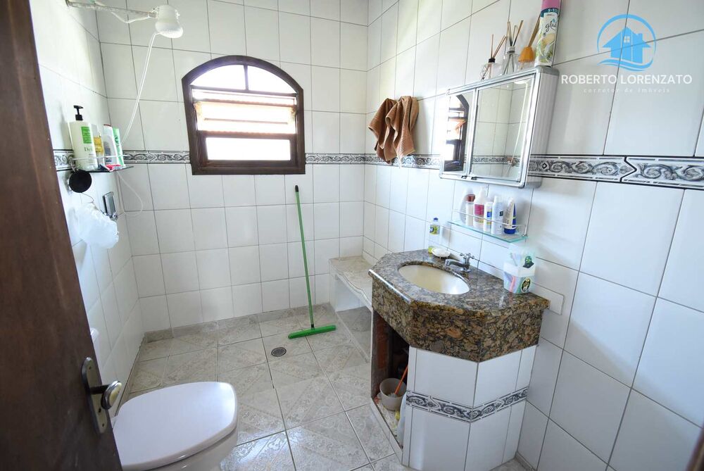 Casa, 4 quartos, 203 m² - Foto 2