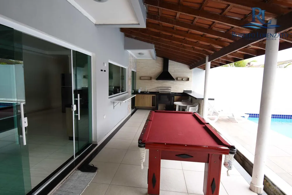 Casa, 3 quartos, 227 m² - Foto 3