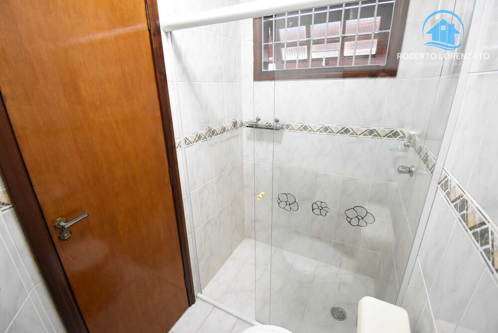 Casa, 5 quartos, 300 m² - Foto 2