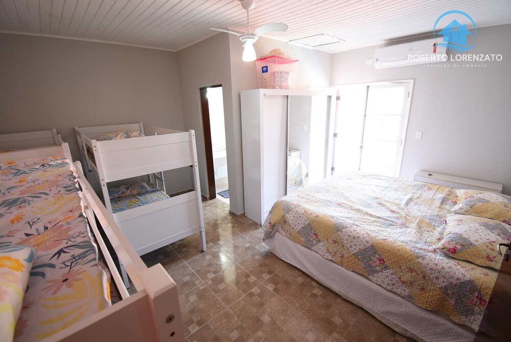 Casa à venda com 3 quartos, 239m² - Foto 27