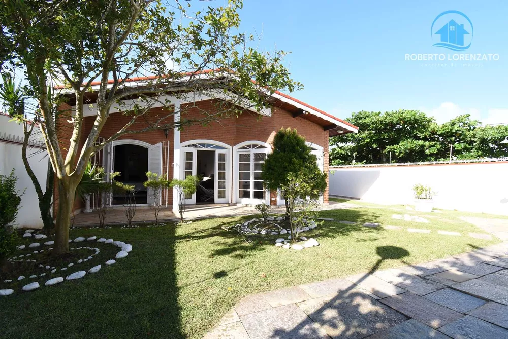 Casa, 3 quartos, 231 m² - Foto 3