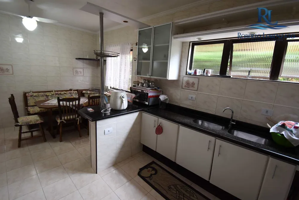 Casa, 5 quartos, 356 m² - Foto 1